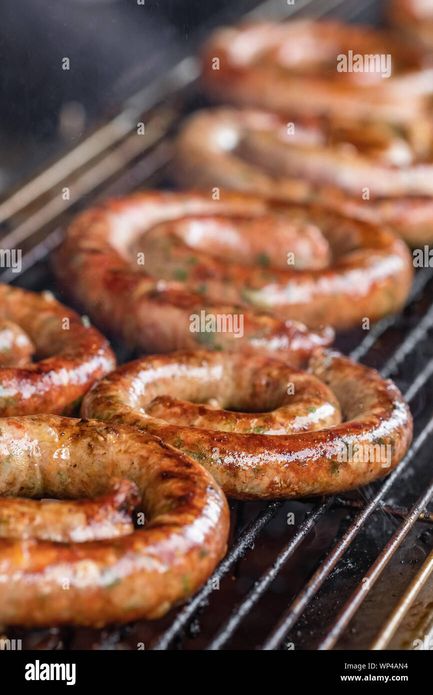 Gegrillte Northern Thai würzigen Würstchen close-up Stockfoto