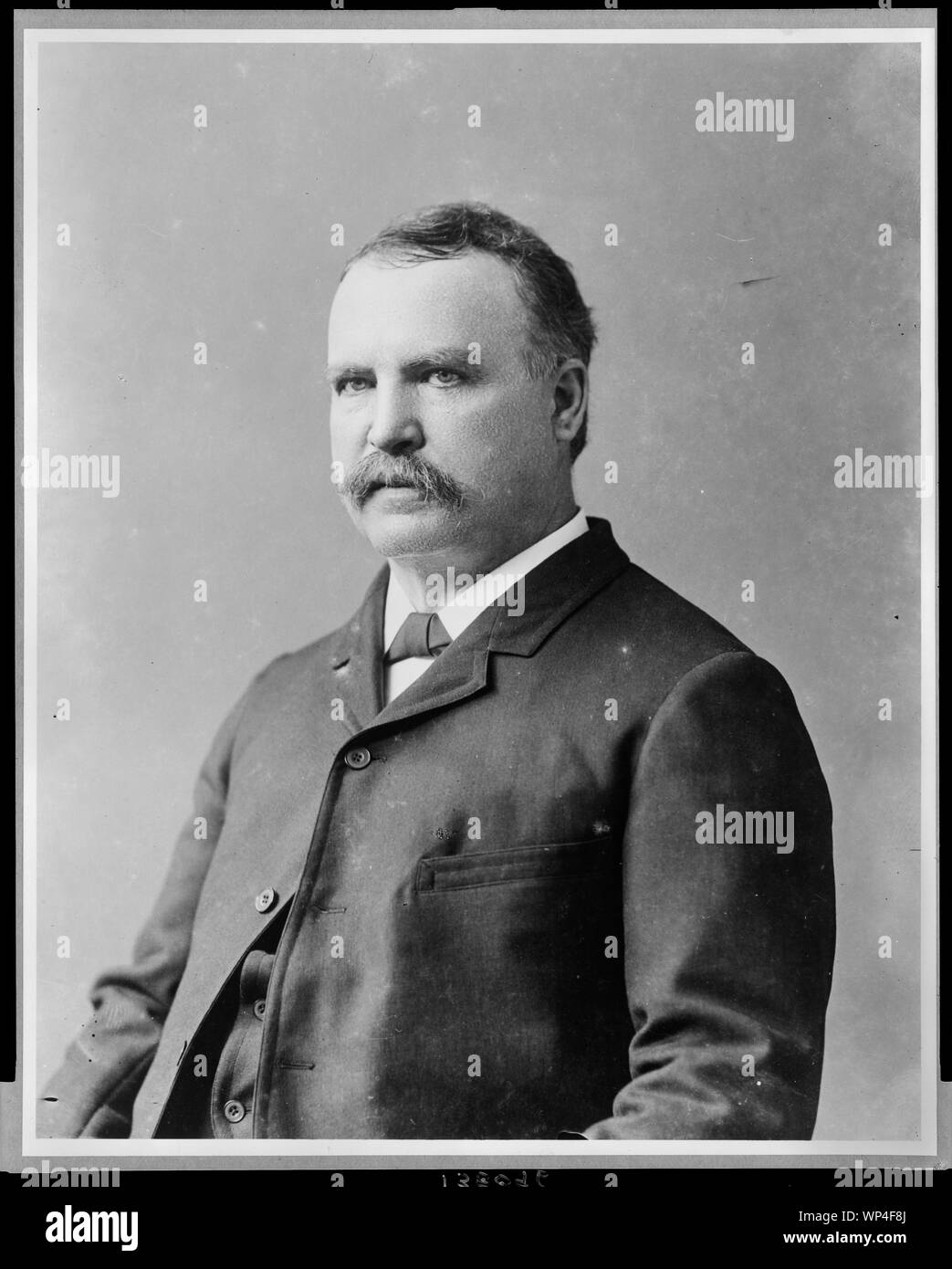 John Mills Allen, demokratischen Kongressabgeordneten von Mississippi, mit Kopf und Schultern im Porträt, mit leicht nach links Stockfoto