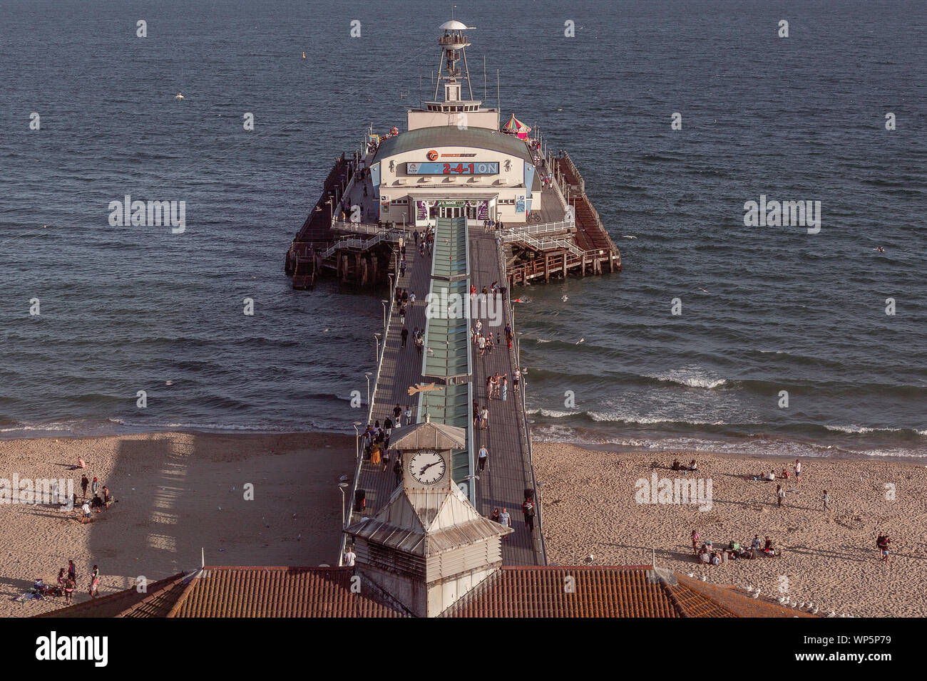 Bournemouth Pier im Sommer Stockfoto