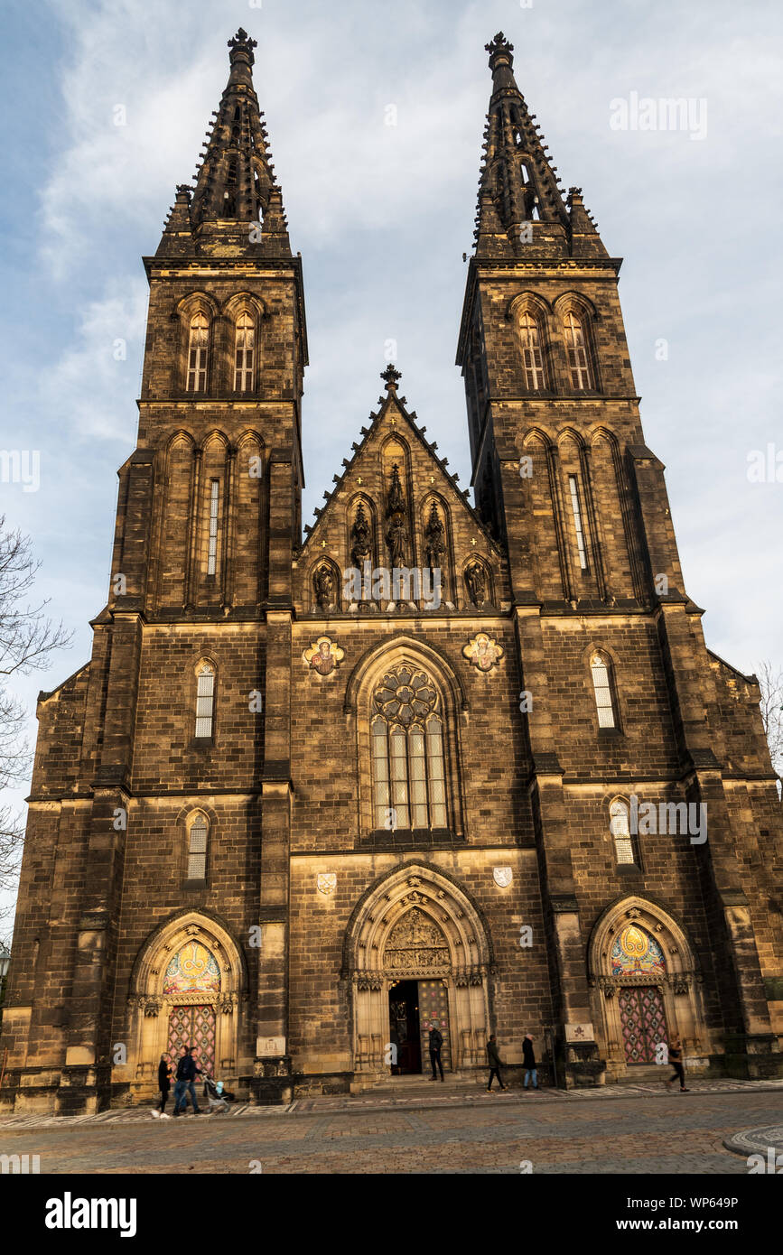 Kostel sv. Petra a Pavla Vysehrad im 11. Jahrhundert erbaut in Praha City in der Tschechischen Republik Stockfoto