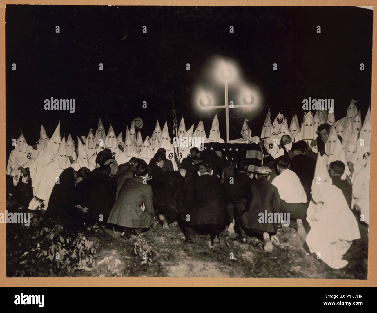 Klu klux klan im foto Fotos und Bildmaterial in hoher Auflösung Alamy