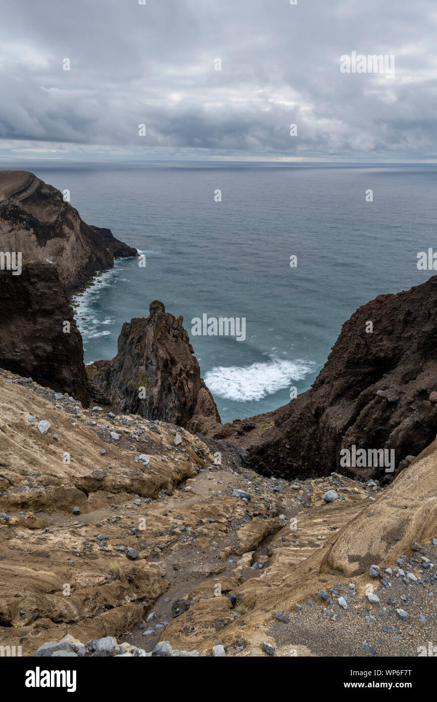 Der neue geboren Land der Capelinhos Vulkanausbruch in 1957-1958 auf die Insel Faial. Die capelinhos ist ein Monogenetischen Vulkan auf. Stockfoto