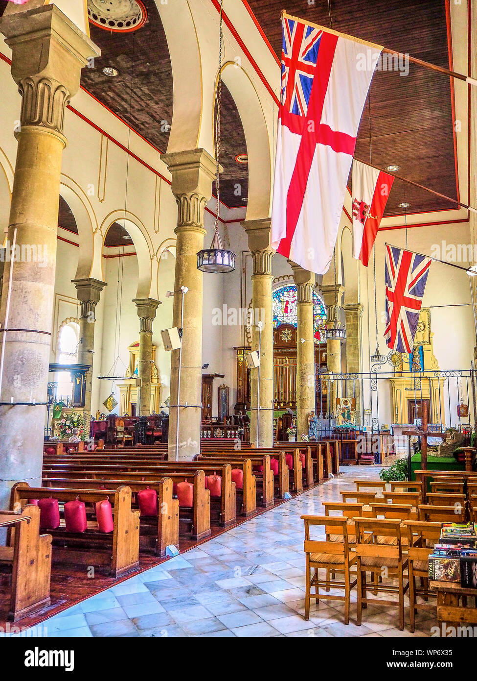 Gibraltar, UK - 29. Juni 2019. Langhaus der Kathedrale der Heiligen Dreifaltigkeit. Gibraltar, Britisches Überseegebiet. UK. Stockfoto