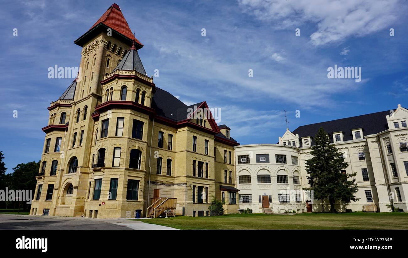 Kirkbride Gebäude, Fergus Falls State Hospital, ehemaligen Irrenanstalt, jetzt leer, USA National Register der Historischen Stätten, Fergus Falls, Minnesota. Stockfoto