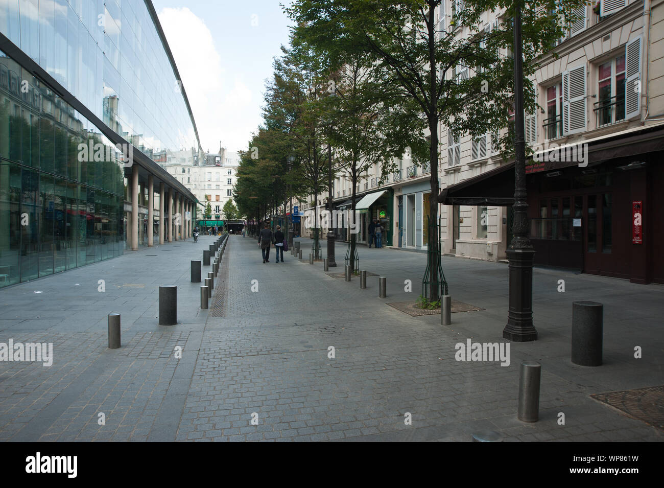 Paris, Passage Jacobins, Architekt Ricardo Bofill, Place du Marché-Saint-Honoré Stockfoto Paris, Passage Jacobins, Architekt Ricardo Bofill, Place du Marché-Saint-Honoré Stockfoto