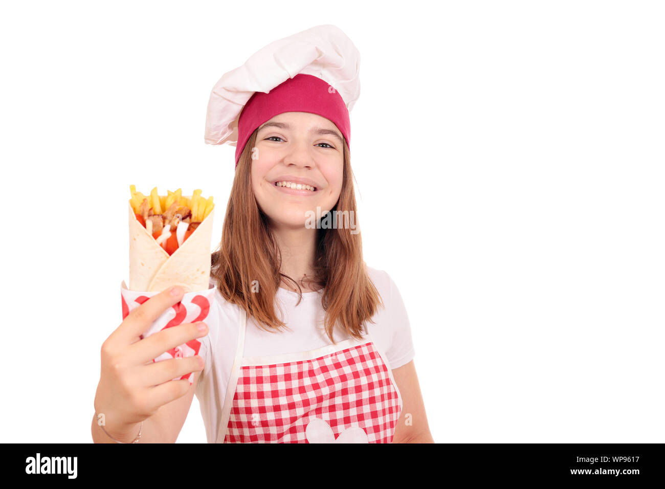 Happy girl Kochen mit Gyros Pita Stockfoto