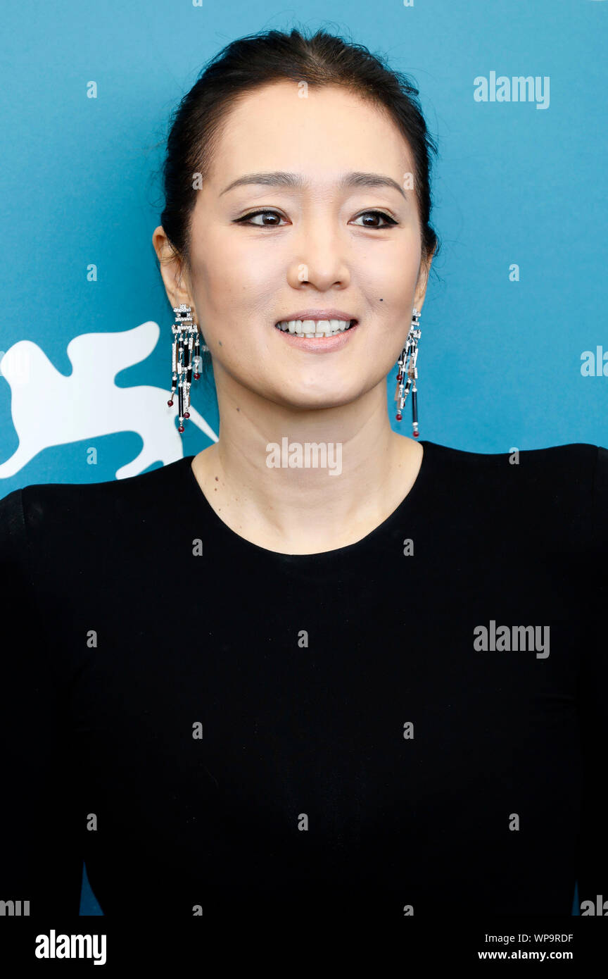 Venedig, Italien. 04 Sep, 2019. Gong Li die Teilnahme an der 'Saturday Fiction' Fotoshooting während des 76. Filmfestival von Venedig im Palazzo del Cinema am 4. September 2019 in Venedig, Italien. Credit: Geisler-Fotopress GmbH/Alamy leben Nachrichten Stockfoto