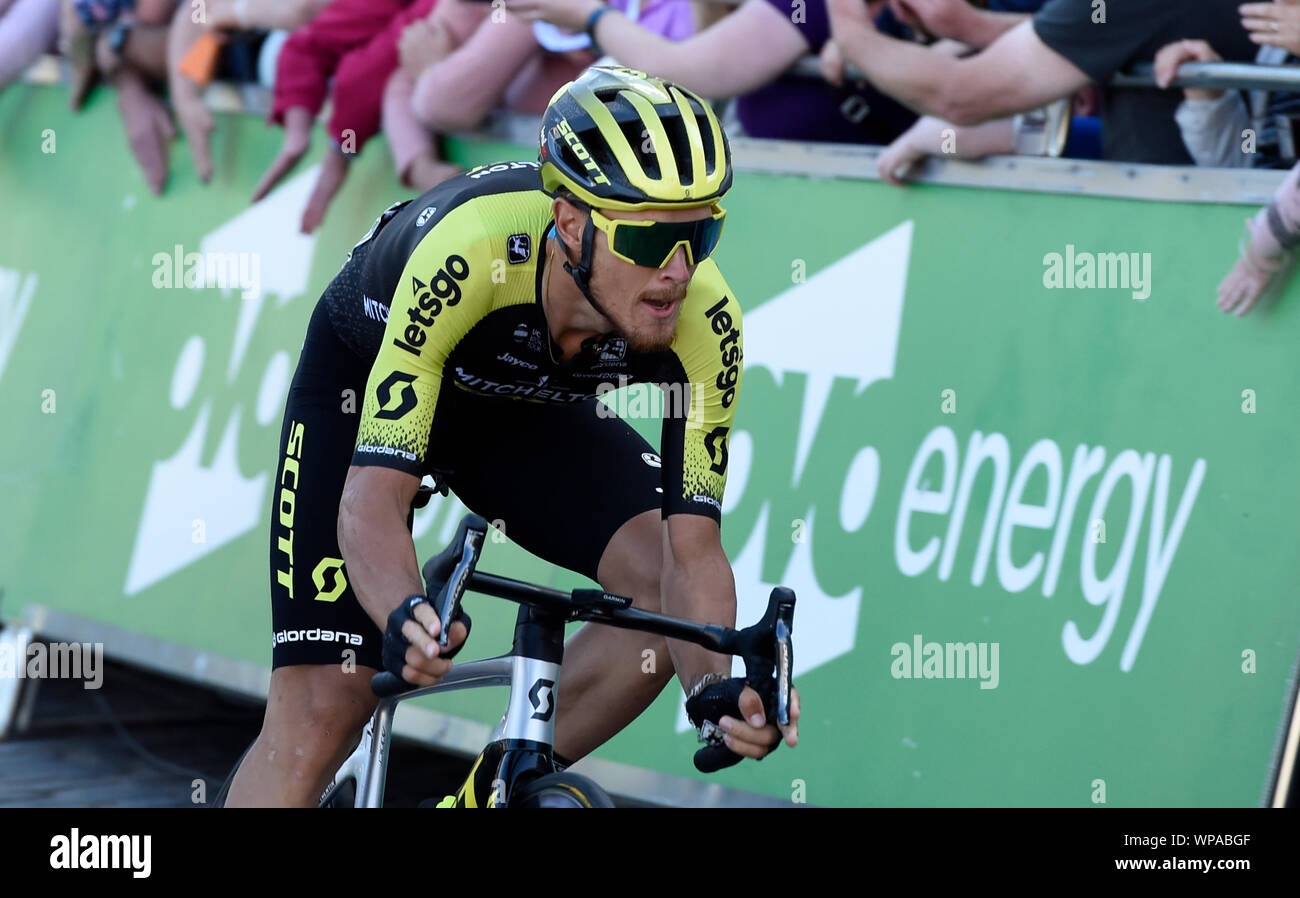 Der mitchelton-scott Matteo Trentin gewinnt Phase 2 des OVO Energy Tour von Großbritannien aus Kelso zu Kelso. Stockfoto