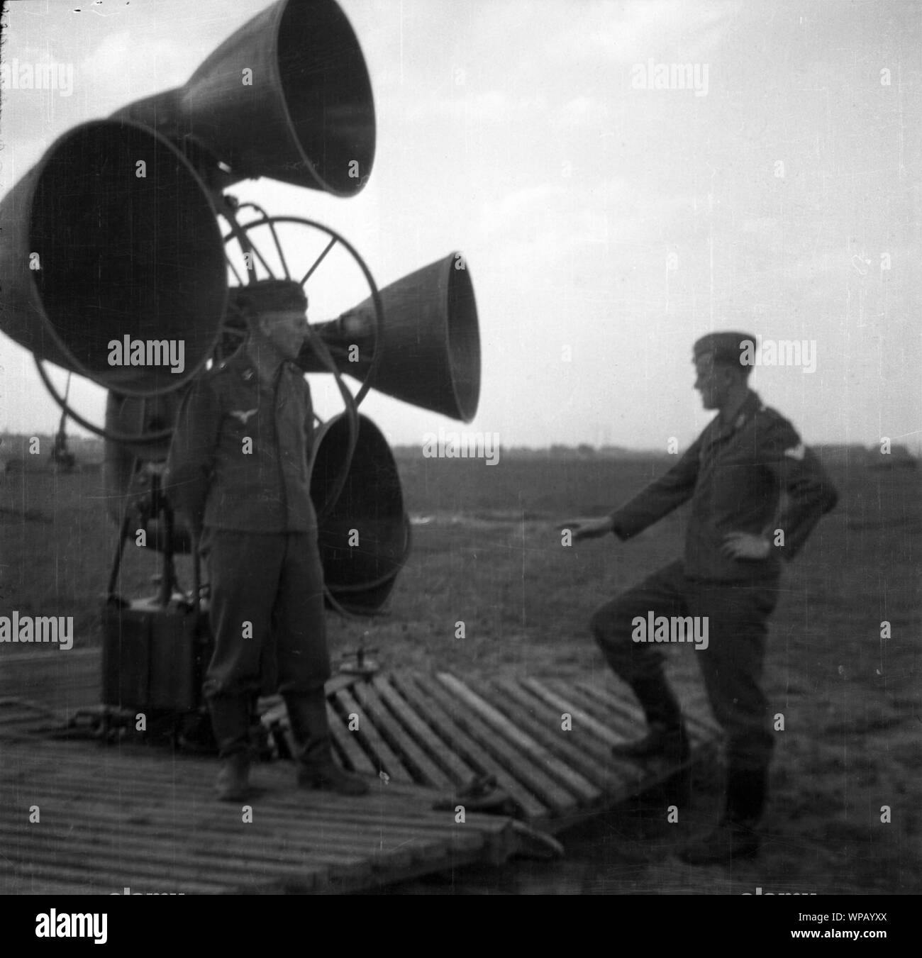 Wehrmacht Luftwaffe FLAK - Horchgerät - Deutsche Luftwaffe akustische Locator/akustische Überwachung Stockfoto
