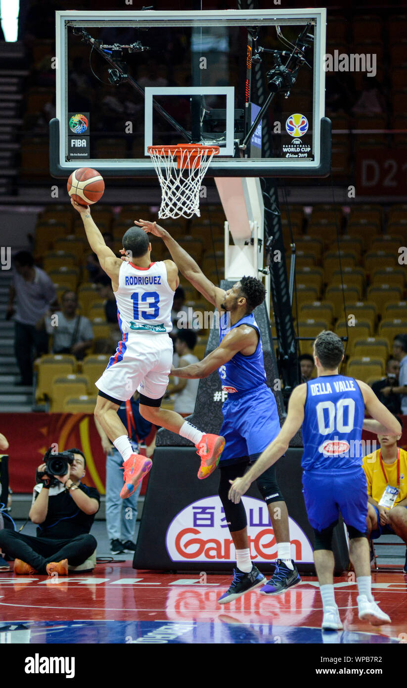 Angel Rodriguez (Puerto Rico) gegen Italien. Basketball Wm China 2019, zweite Runde Stockfoto