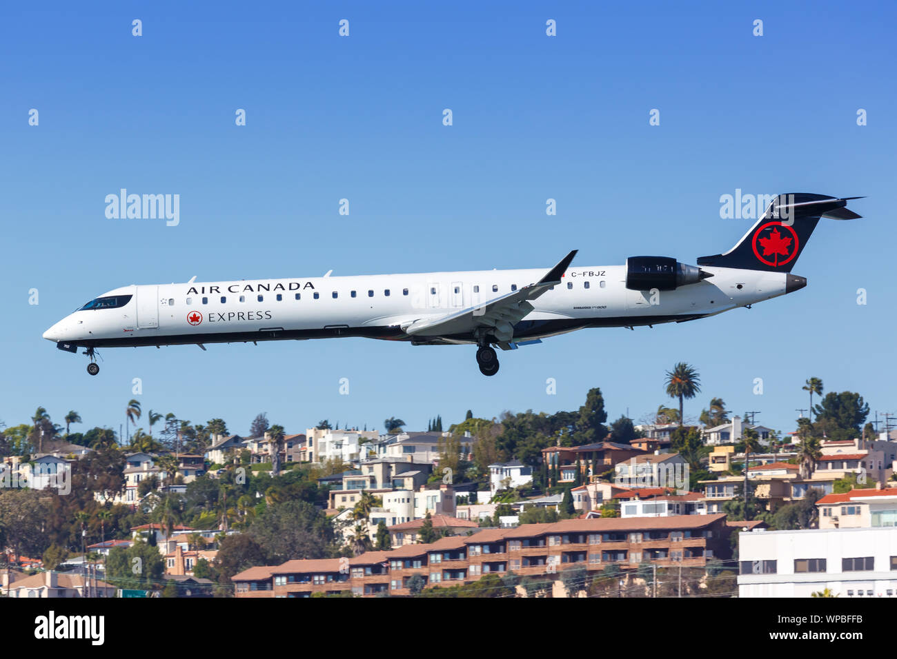 San Diego, Vereinigte Staaten - 13 April, 2019: Air Canada Express Bombardier CRJ-700 Flugzeug am Flughafen San Diego (SAN) in den Vereinigten Staaten. Stockfoto