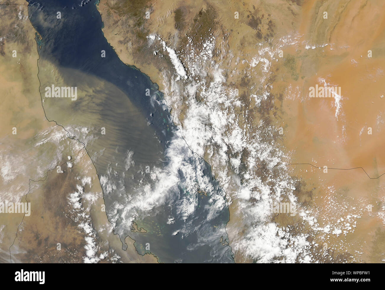Staub Sturm und Sand aus der Sahara über das Rote Meer, 14. Juni 2018, das die NASA/Lauren Dauphin/DPA Stockfoto