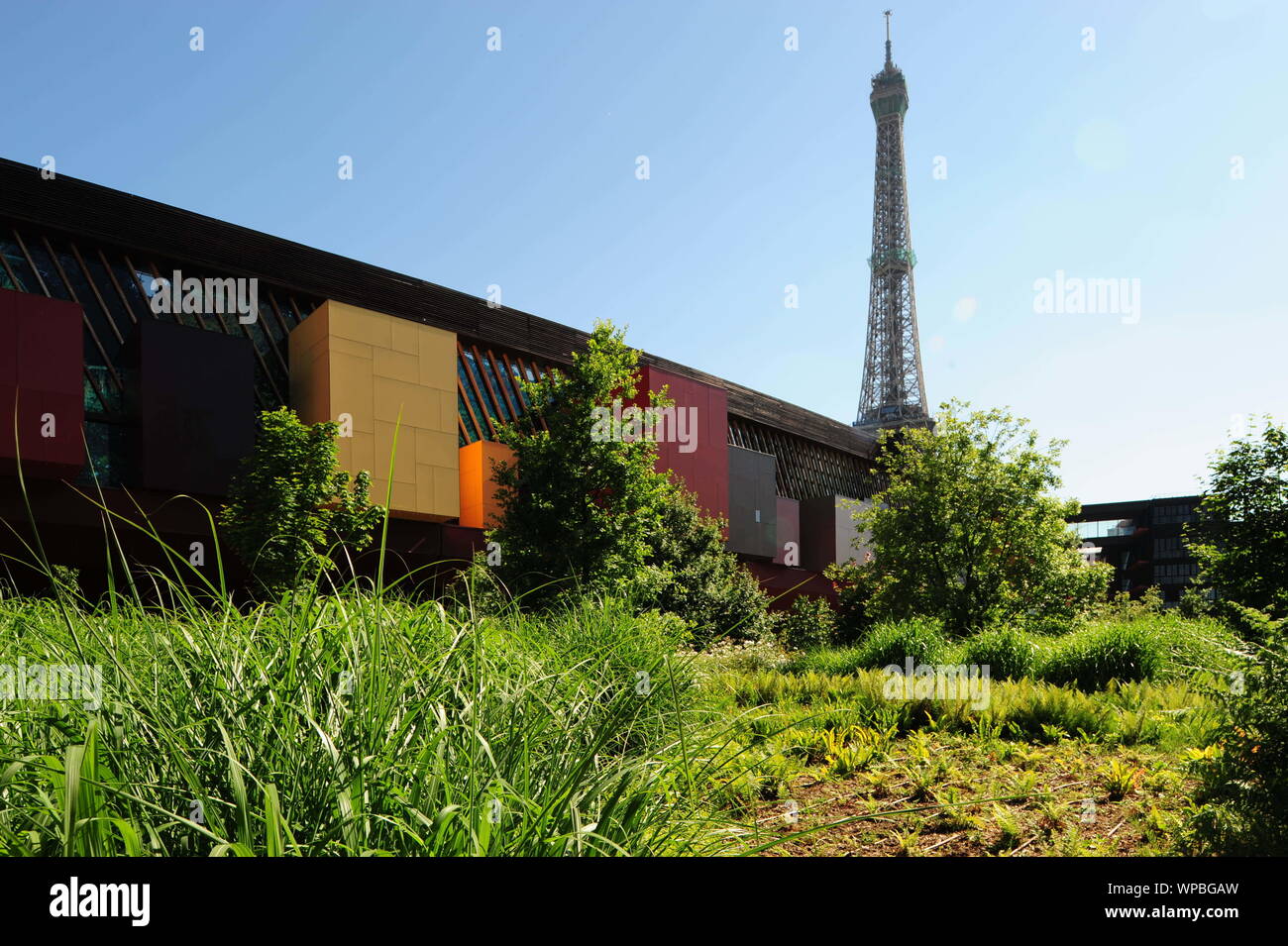 Paris, Musée du Quai Branly, Jean Nouvel 2006 - Paris, Musée du Quai Branly von Jean Nouvel, 2006 Stockfoto