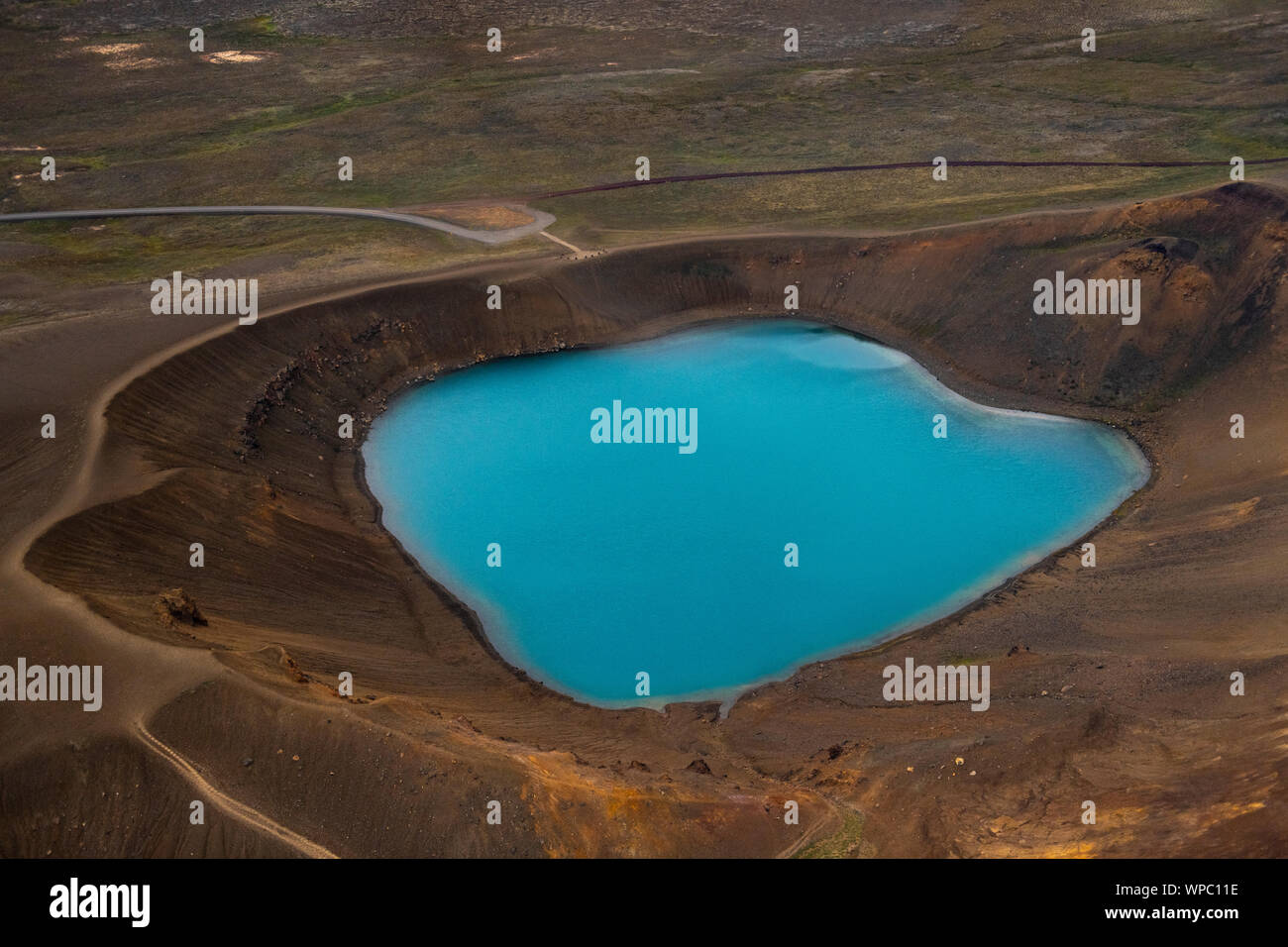 Krafla vulkanische Caldera Krater in der Nähe des Myvatn von oben im Sommer Stockfoto