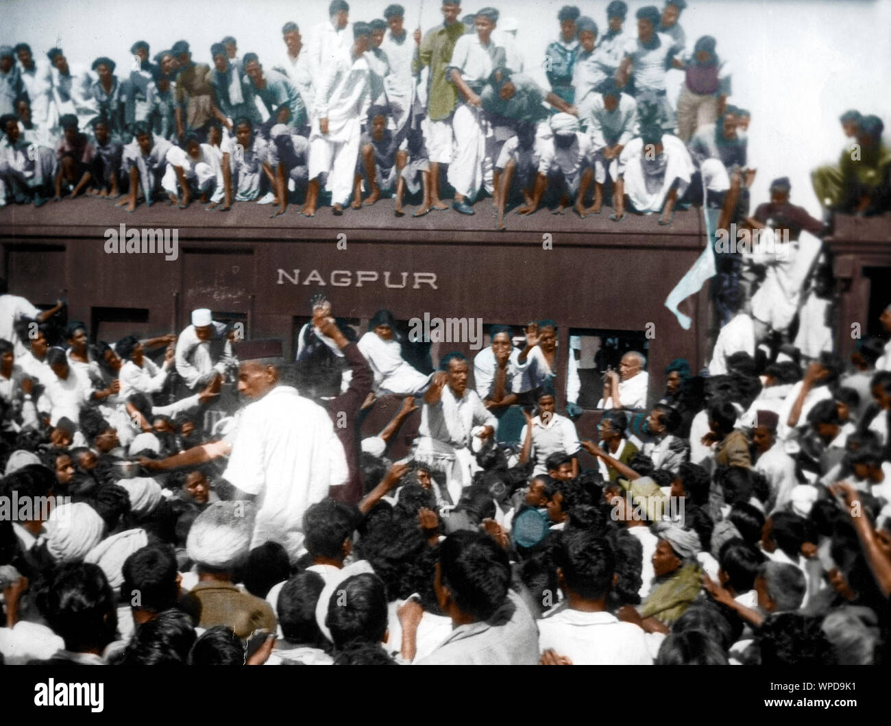 Mahatma Gandhi in überfüllten Zug von Nagpur nach Kalkutta, Indien, Asien, 26. Oktober 1937 Stockfoto