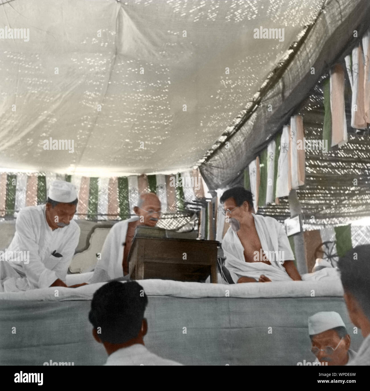 Rajendra Prasad, Mahatma Gandhi und Vinoba Bhave, Wardha, Maharashtra, Indien, Asien, 13. Februar 1941 Stockfoto