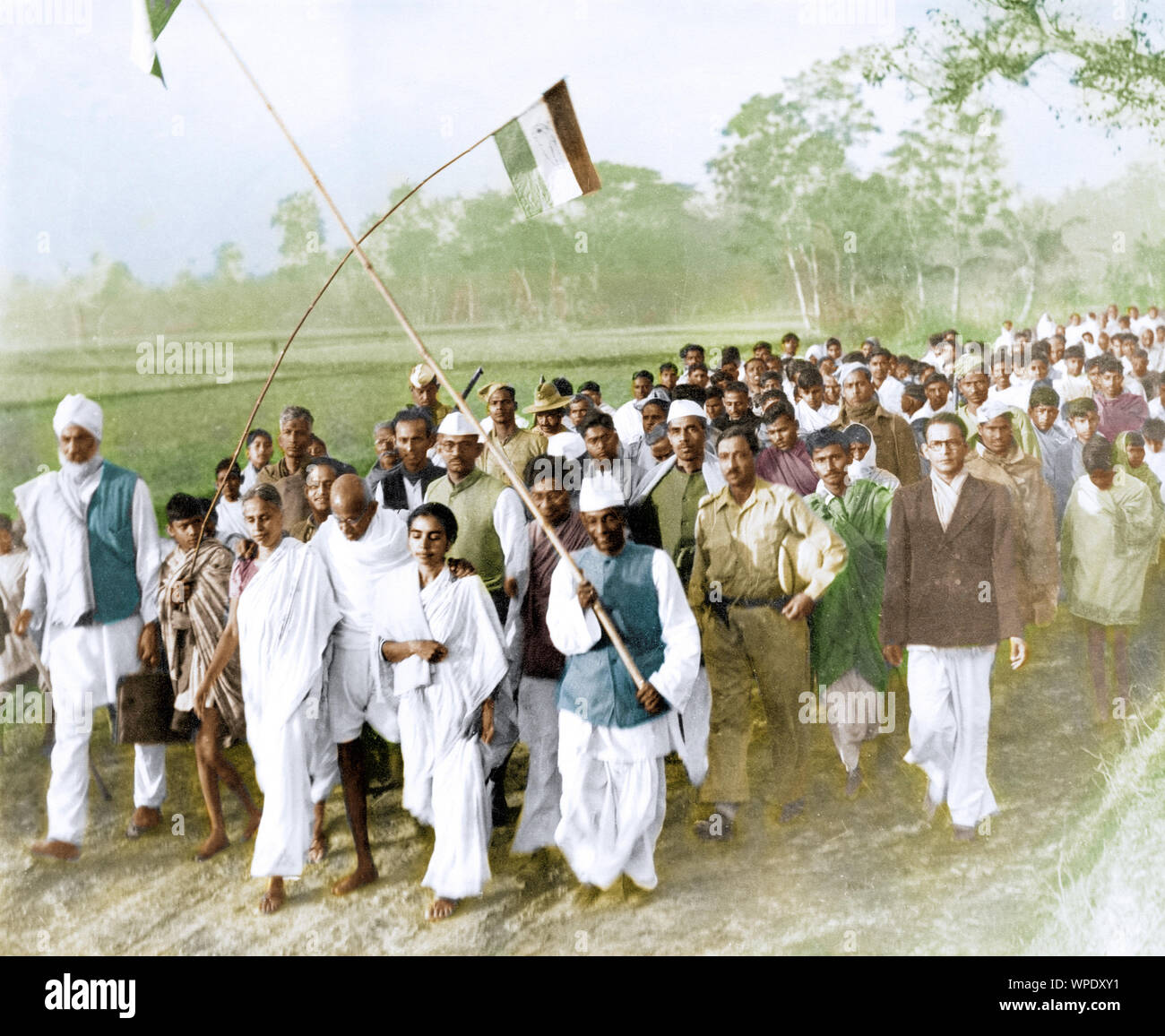 Mahatma Gandhi im Dorf nach dem Hindu Muslim Ausschreitungen, East Bengal, Indien, Asien, Januar 1947 Stockfoto