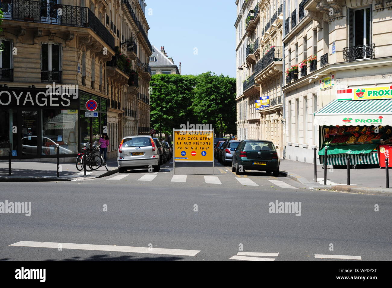 Paris atmen, Verkehrsberuhigung - Paris atmen, Verkehrsberuhigung Stockfoto
