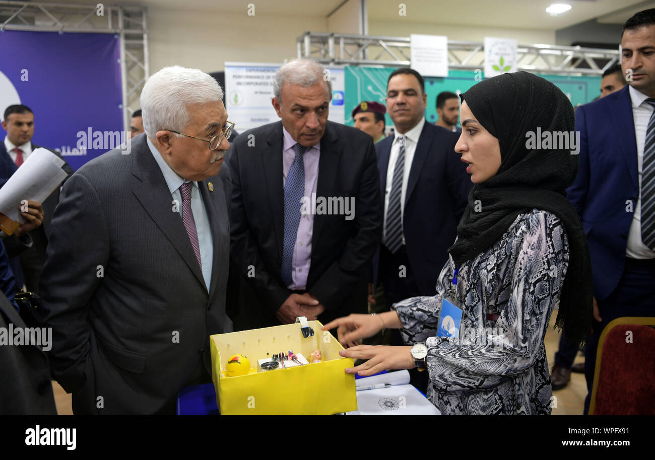Ramallah, West Bank, Palästina. 9 Sep, 2019. Der palästinensische Präsident Mahmoud Abbas besucht die Vierte Nationale Forum für die vierte industrielle Revolution, in der West Bank Stadt Ramallah, Sept. 09, 2019 Credit: thaer Ganaim/APA-Images/ZUMA Draht/Alamy leben Nachrichten Stockfoto