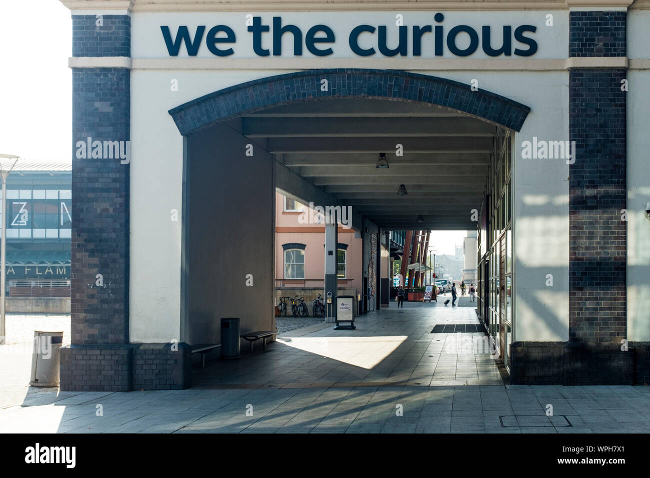Wir die Neugierigen (früher bekannt als @ Bristol) eine Wissenschaft und Kunst Zentrum und pädagogische Liebe in Bristol, Großbritannien Stockfoto