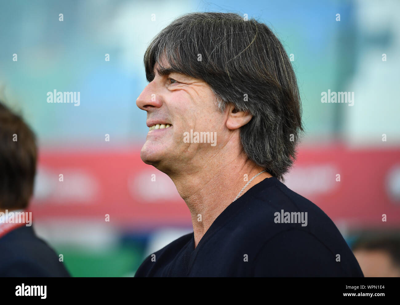 Bundescoach Joachim Jogi Löw (Deutschland). Porträt, Porträt, Portrait, Kopf in Windsor Park. GES/fussball/EURO Qualifikation: Nordirland - Deutschland, 09.09.2019 Fußball: Europäische Qualifier: Nordirland gegen Deutschland, Belfast, September 9, 2019 | Verwendung weltweit Stockfoto