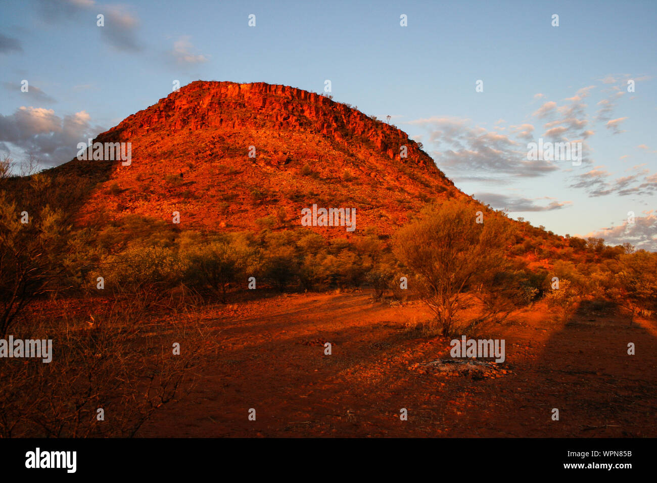 Roadtrip durch Watarrka National Park, rotes Zentrum, Northern Territory, Australien Stockfoto