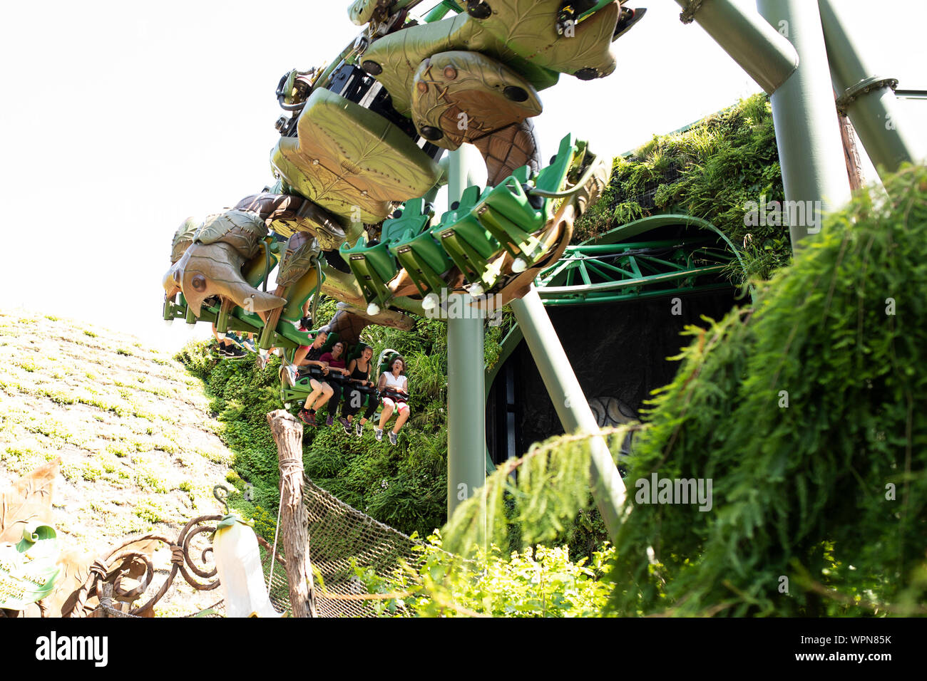Die Arthur-Themenfahrt durch Minimoys, inspiriert von der Filmtrilogie, im Europa-Park in Rust. Stockfoto