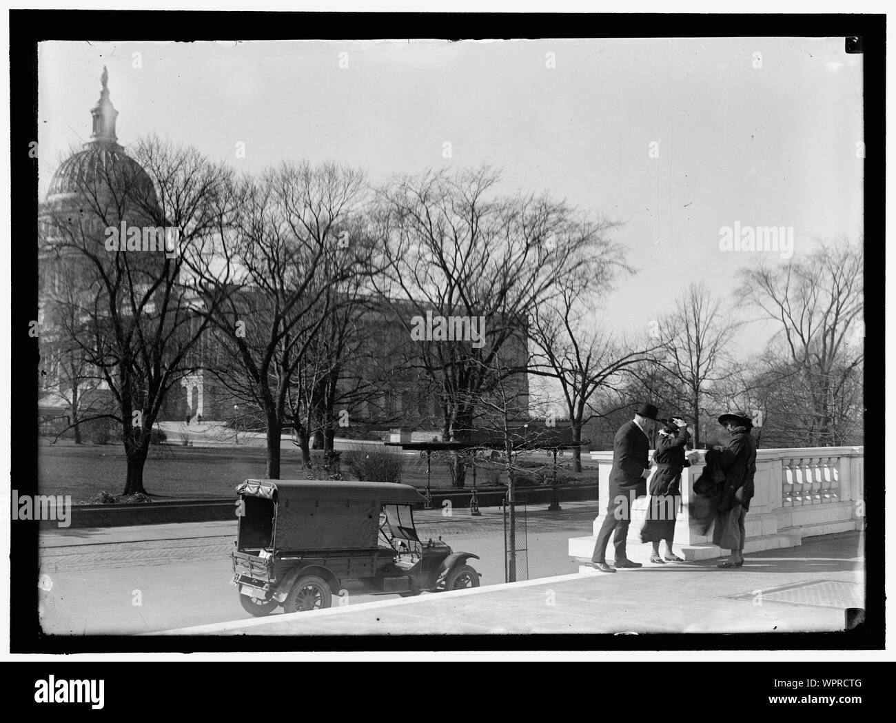 MARTIN, ANNE HENRIETTA, Vorsitzender, nationale FRAUEN PARTEI, 1926 -. Mit SENATOR CLAPP Stockfoto