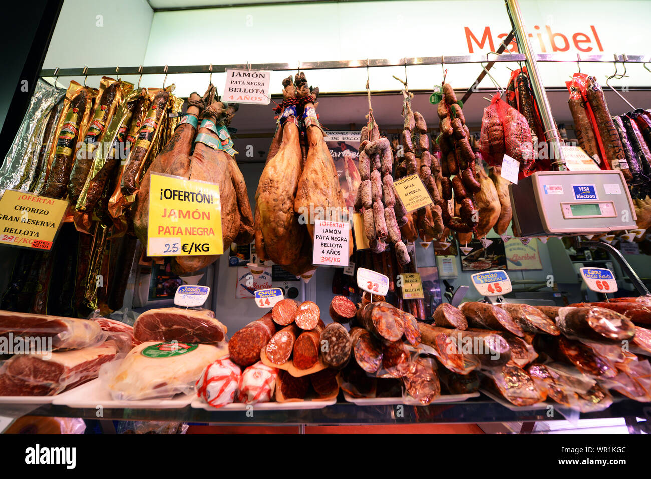 Maribel Fleisch shop in San Sebastian. Stockfoto