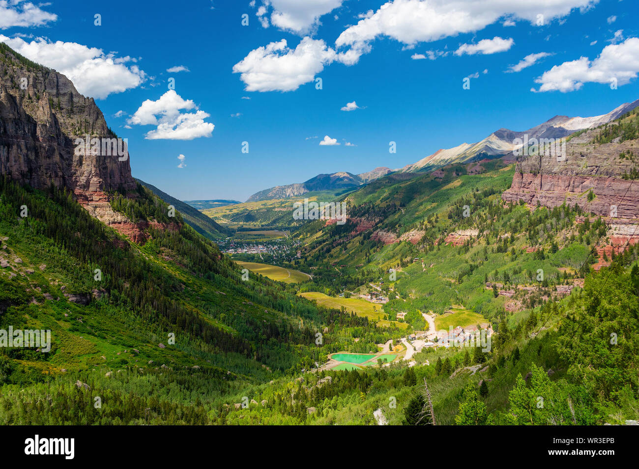Telluride, Colorado in den Rocky Mountains an einem sonnigen Tag Stockfoto