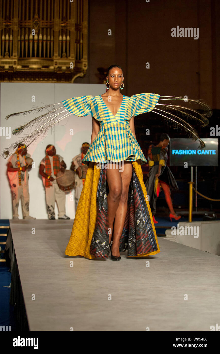 London African Fashion Week Laufsteg mit: Modell Wo: London, Großbritannien Wann: 09 Aug 2019 Quelle: WENN.com Stockfoto