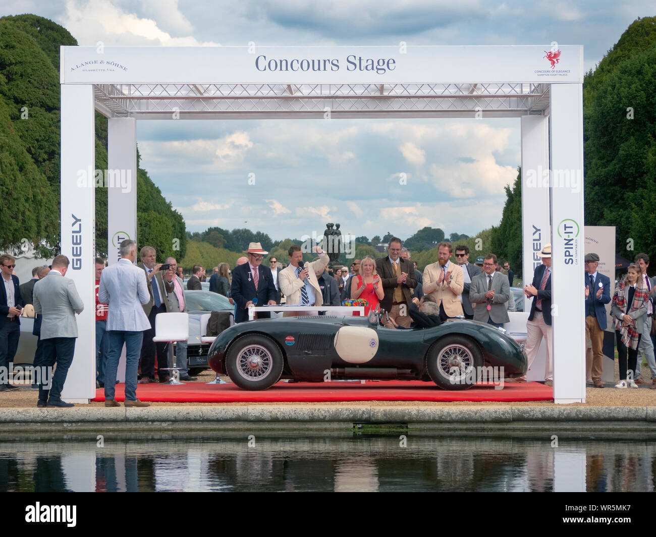 Jaguar Typ C gewinnt eine Auszeichnung an der Hampton Court Concours 2019 Stockfoto