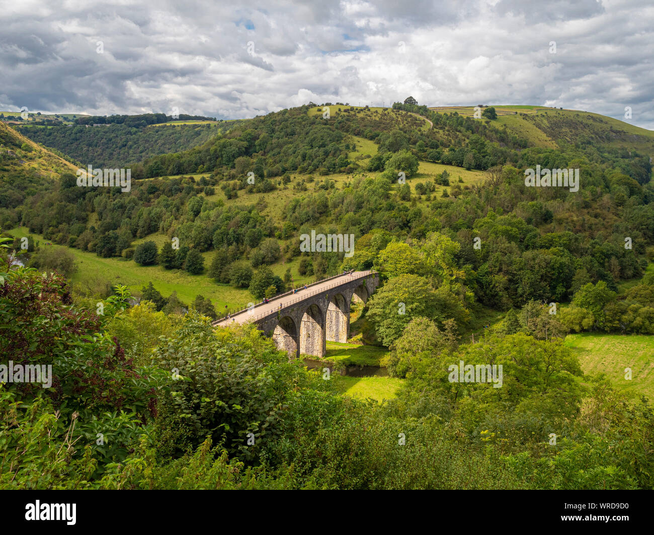 Monsal Grabstein Viadukt bei Monsal Dale, Peak District, Derbyshire, UK. Stockfoto