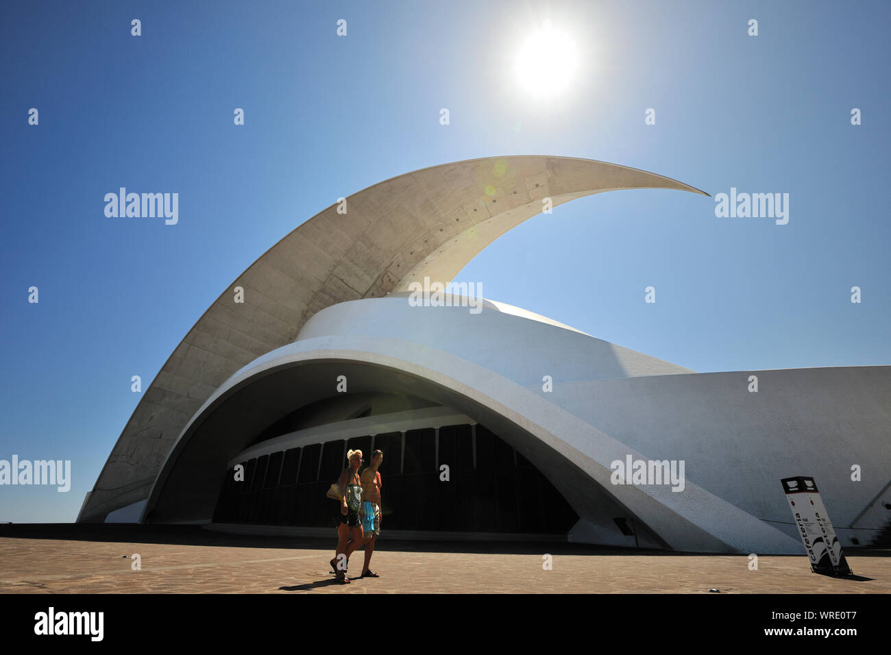 Auditorium und Konzertsaal (Auditorio de Tenerife von Architekt Santiago Calatrava). Santa Cruz de Tenerife, Kanarische Inseln. Spanien Stockfoto