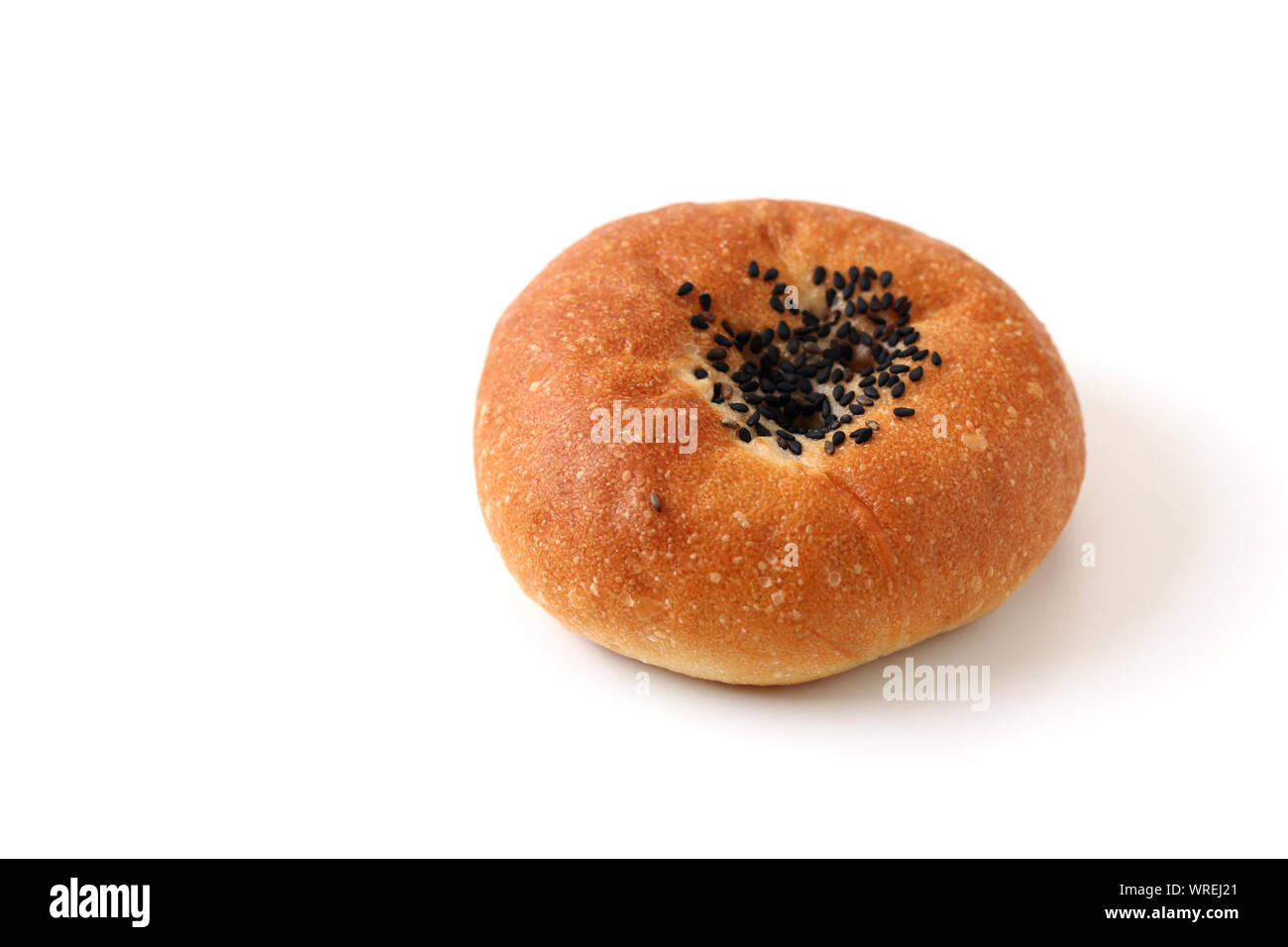 Runde Brot süsse rote Bohne bun Closeup auf weißem Hintergrund Stockfoto