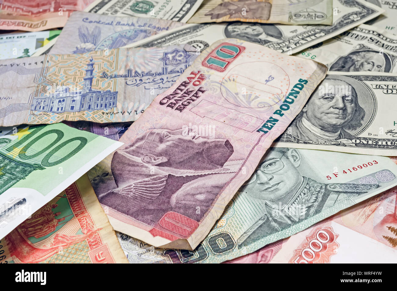 Sammlung von verschiedenen internationalen Geldscheine finanziellen Hintergrund Stockfoto