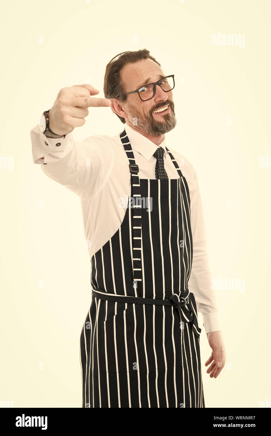 Wirklich nicht kümmern. Schrecklicher Service. Mann arrogant unhöflich Barista zeigen Mittelfinger. Verärgert Barista. Hasse Hausarbeit. Unhöflich reife Kellner. Sie Schraube Ich bin verlassen. Offensive unhöfliche Geste. Mittelfinger. Stockfoto