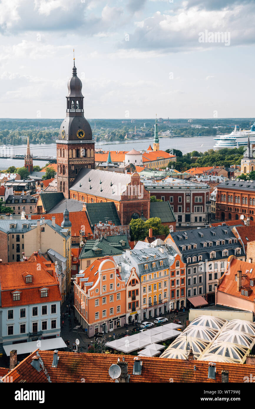 Riga Altstadt Panorama von St. Peter's Kirche Observatorium in Lettland Stockfoto