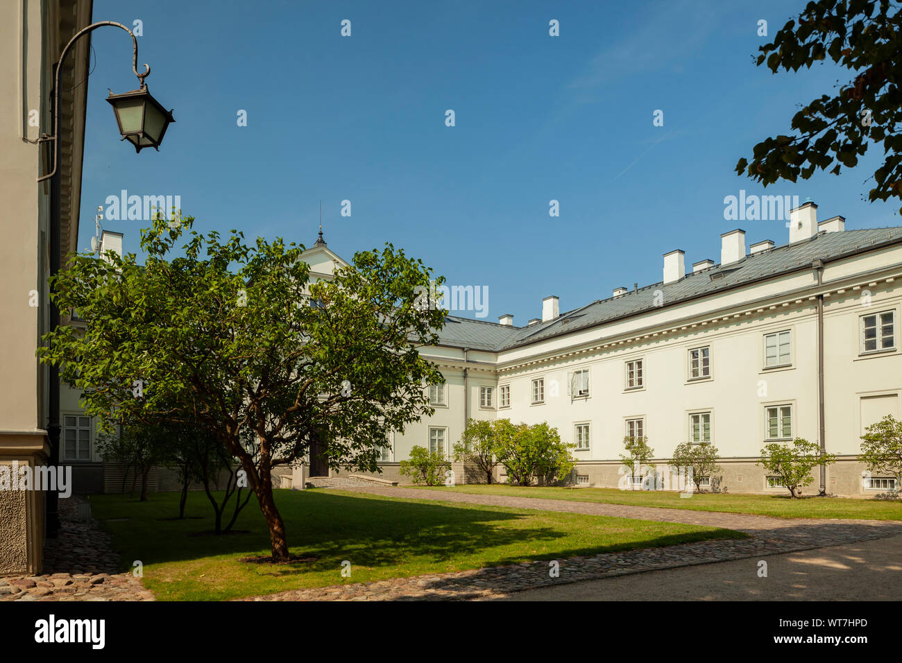 Sommermorgen im Lazienki Park (Königliche Bäder), Warschau, Polen. Stockfoto