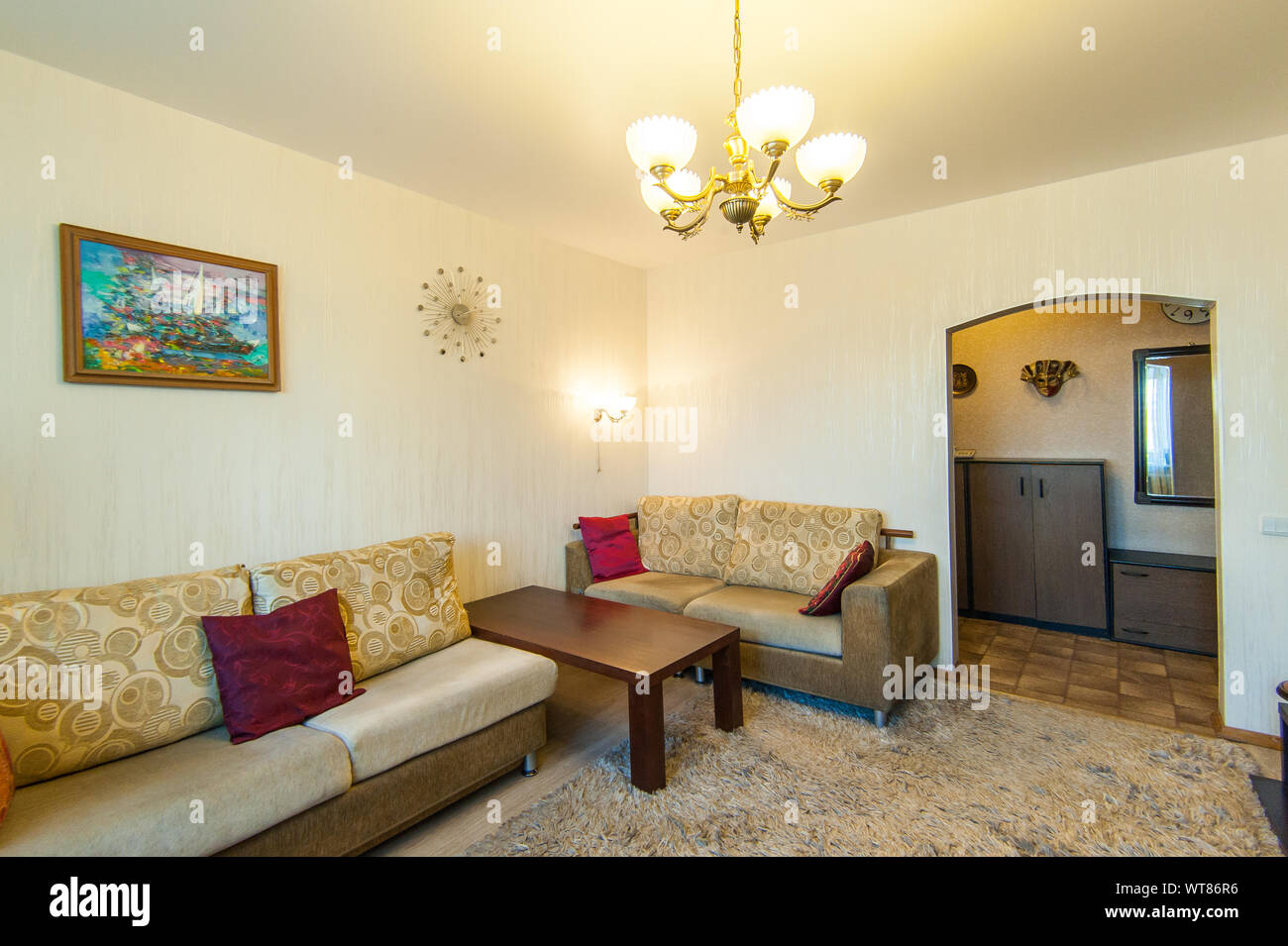 Russland Moskau 17 Juni 2018 Zimmer Wohnung Standard Reparatur Dekoration In Hostel Stockfotografie Alamy