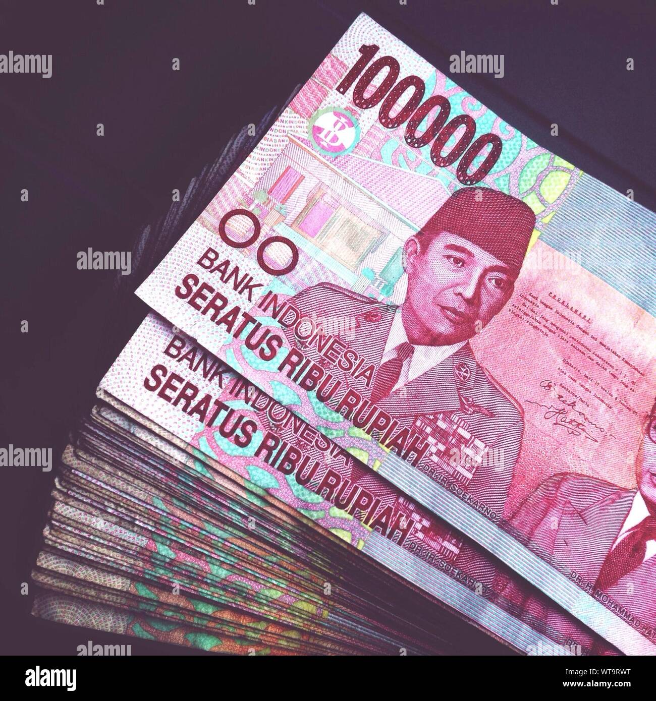 Indonesische Wahrung Stockfotos Und Bilder Kaufen Alamy