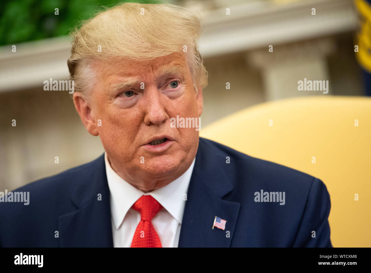 Washington, United States. 11 Sep, 2019. Präsident Donald Trump kündigt ein Verbot aromatisiert vaping und e-Zigarette Produkte vom Markt, im Weißen Haus in Washington, DC am Mittwoch, September 11, 2019. Trump sprach auch über den Rücktritt von John Bolton, gun Gesetzgebung, Iran, und kündigte an, dass seine geplante Treffen mit Taliban-führer ist offiziell abgesagt. Foto von Kevin Dietsch/UPI Quelle: UPI/Alamy leben Nachrichten Stockfoto