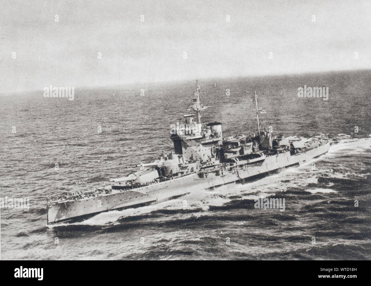 Das englische Kriegsschiff "warspite" die Zweite Schlacht von Narvik gekämpft. Ns-Zeit. Stockfoto