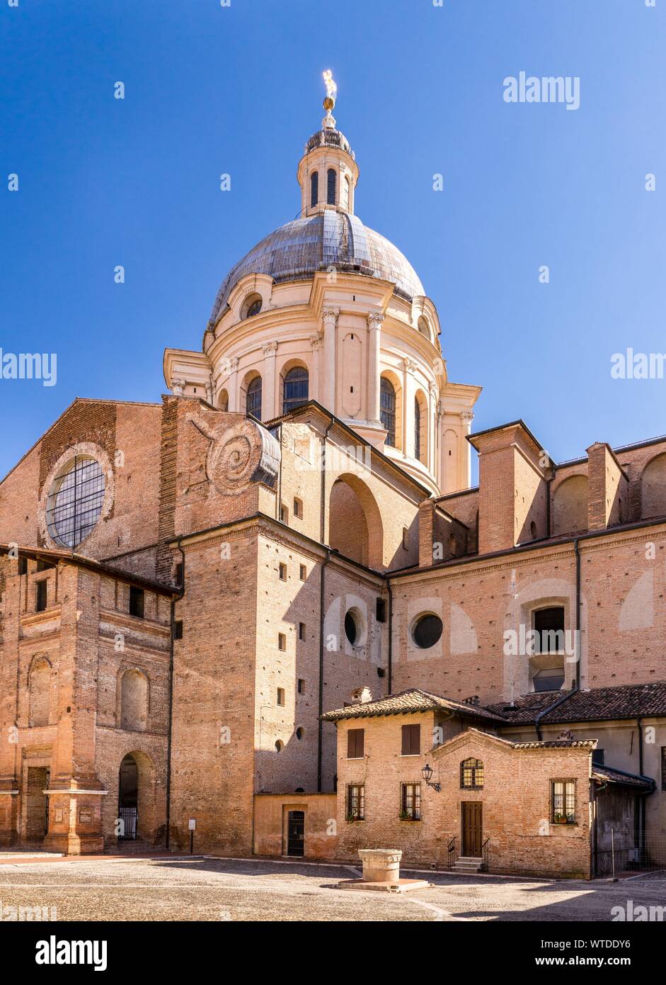 Basilika Sant'Andrea in Piazza Leon Battista Alberti, Mantua, Lombardei, Italien Stockfoto