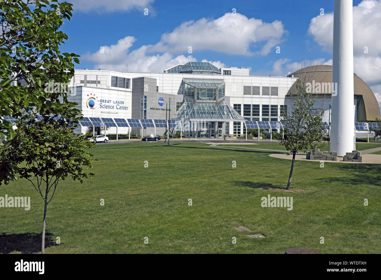 Das Great Lakes Science Center an der Erieside Avenue im Northcoast Harbor District in Cleveland, Ohio, USA. Stockfoto
