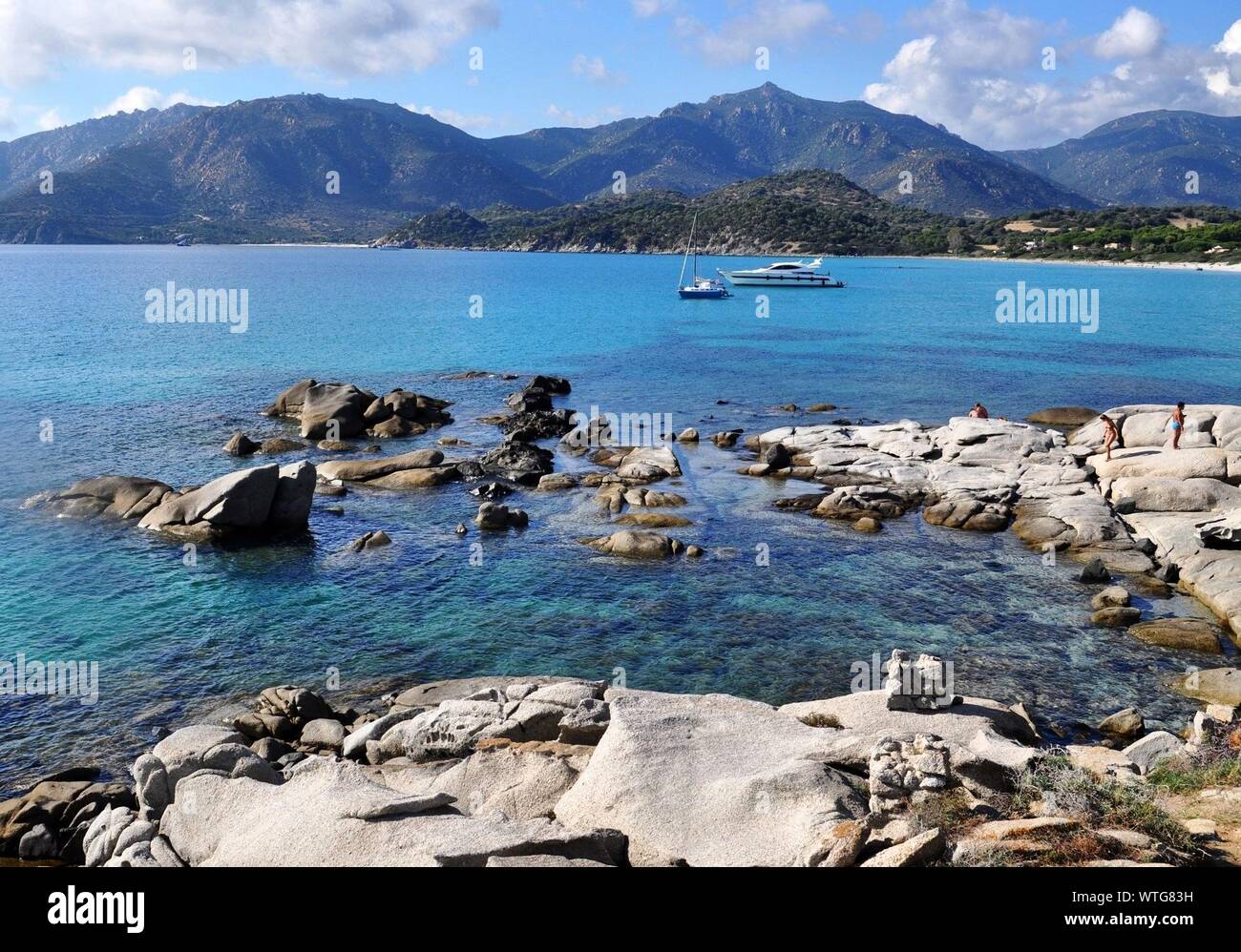 Malerische Aussicht auf die Insel Sardinien gegen Himmel Stockfoto