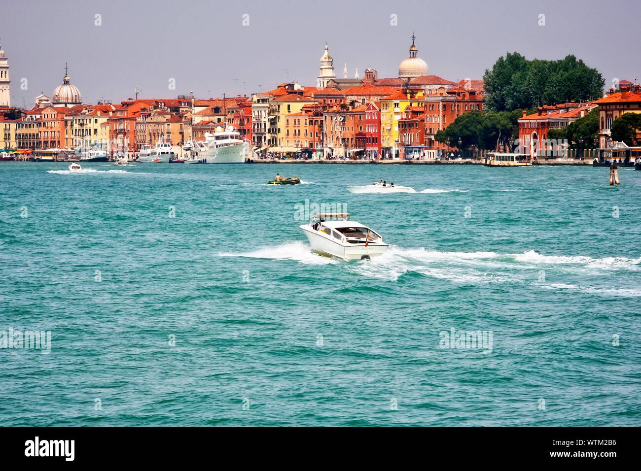 Fährschiff von Jesolo nach Venedig, Italien Stockfoto