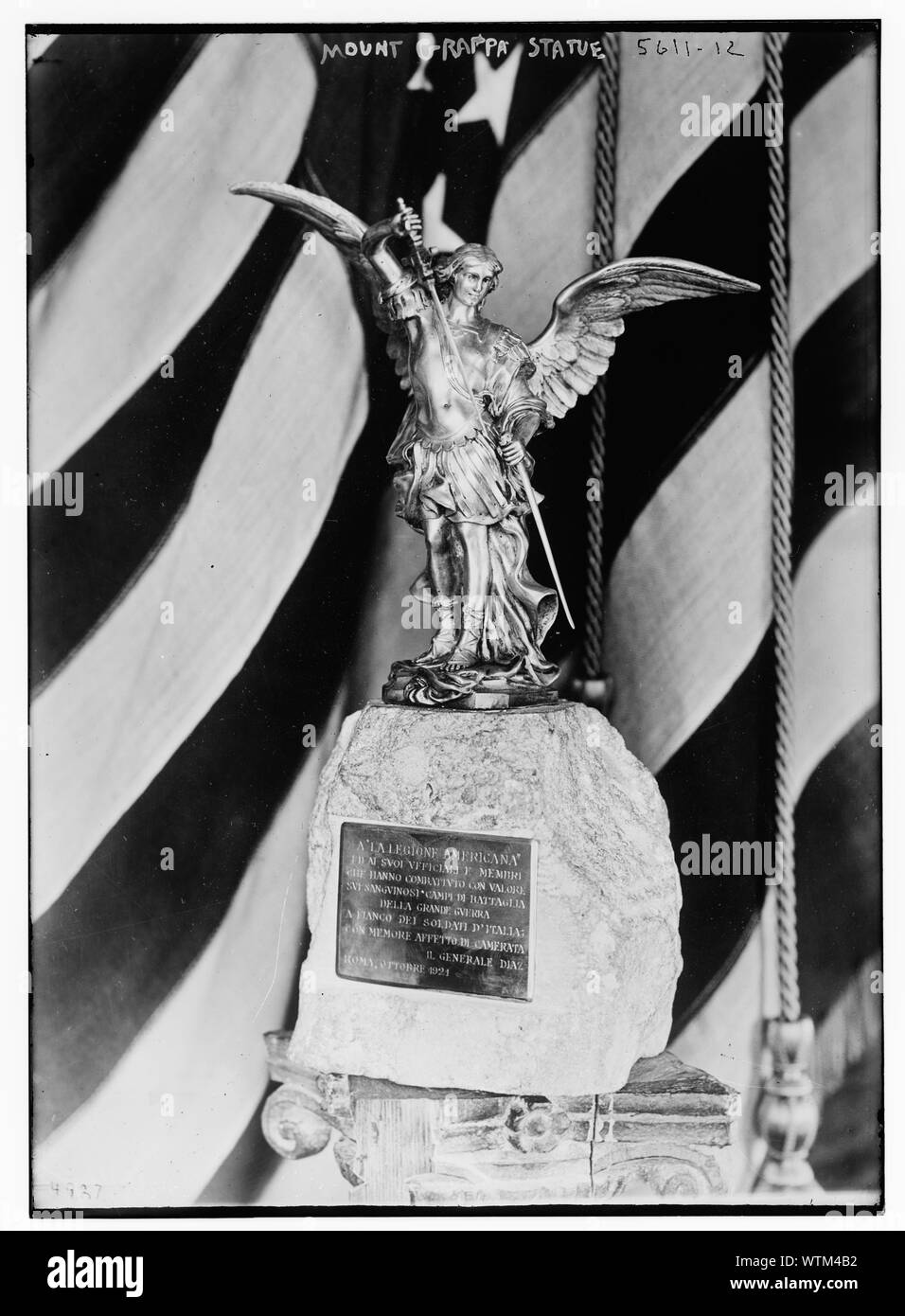 Monte Grappa Statue Stockfoto