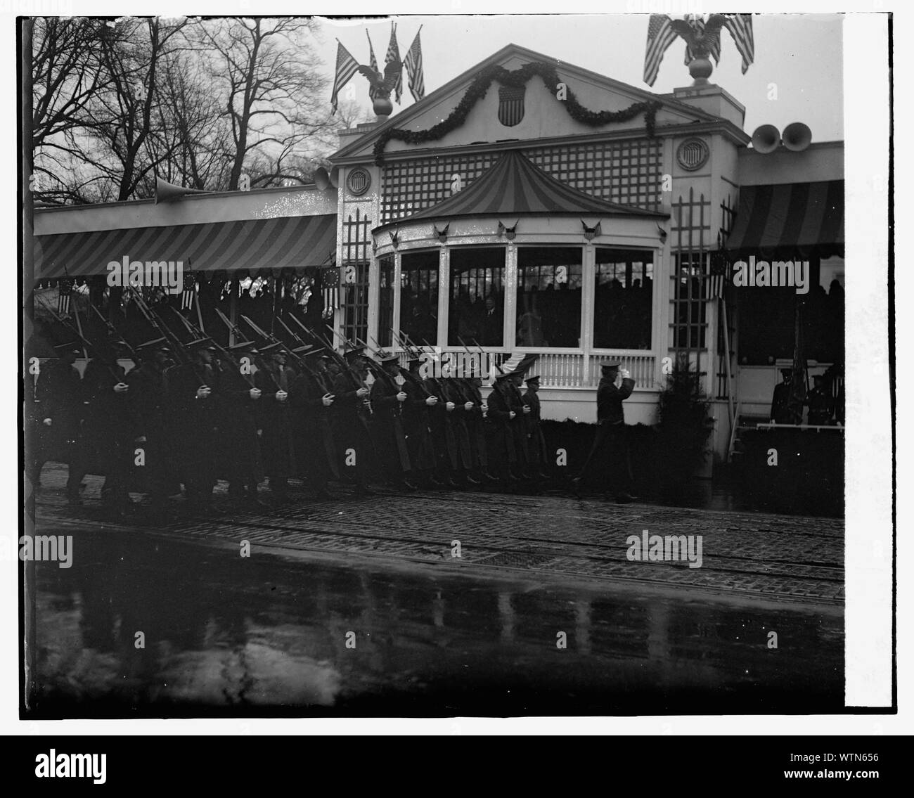 Herr Snell von N.Y., President Coolidge, und Herr Hoover auf die Einweihung des Letzteren, 3/4/29. Stockfoto