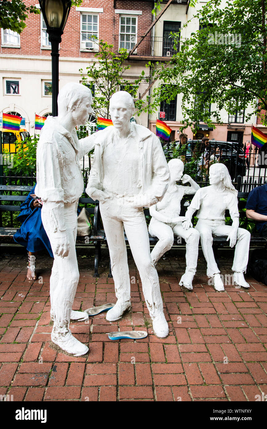 Juni 10th, 2018: Gay Liberation Monument, Christopher Park, Greenwich Village, Manhattan, New York City, New York, United States Stockfoto